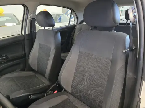 VOLKSWAGEN Gol 1.0 4P, Foto 14