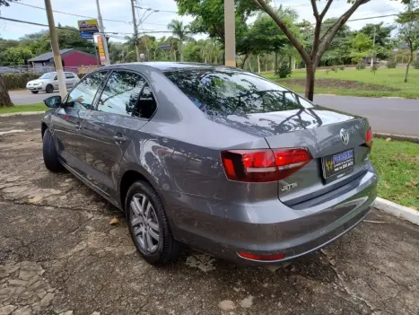 VOLKSWAGEN Jetta 1.4 16V 4P TSI CONFORTLINE AUTOMTICO, Foto 4