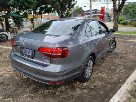 VOLKSWAGEN Jetta 1.4 16V 4P TSI CONFORTLINE AUTOMTICO, Foto 6