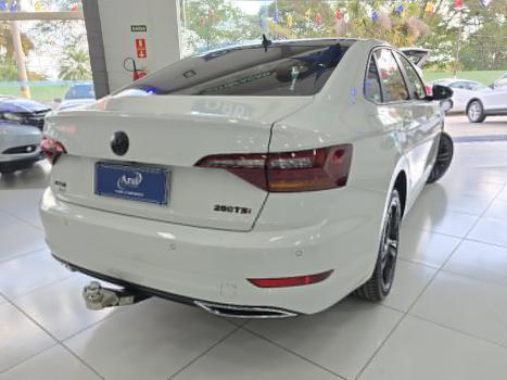 VOLKSWAGEN Jetta 1.4 4P 250 TSI R-LINE AUTOMTICO, Foto 5