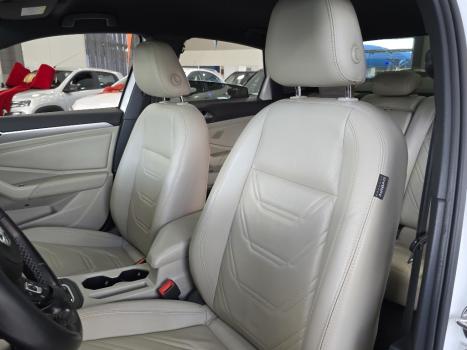 VOLKSWAGEN Jetta 1.4 4P 250 TSI R-LINE AUTOMTICO, Foto 15