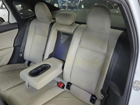VOLKSWAGEN Jetta 1.4 4P 250 TSI R-LINE AUTOMTICO, Foto 16