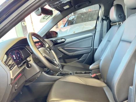 VOLKSWAGEN Jetta 1.4 4P 250 TSI R-LINE AUTOMTICO, Foto 9