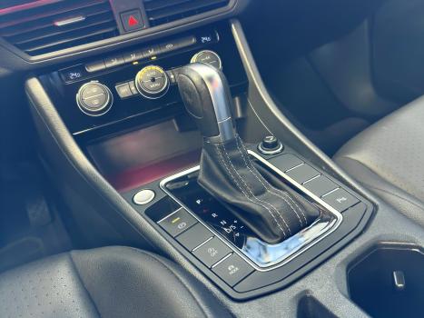 VOLKSWAGEN Jetta 1.4 4P 250 TSI R-LINE AUTOMTICO, Foto 18