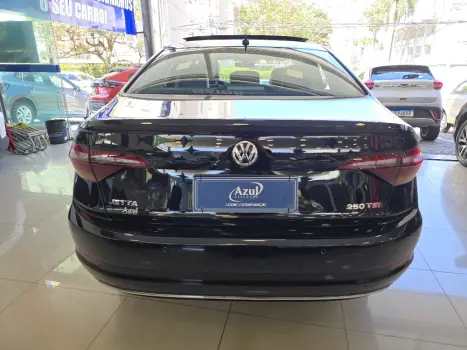 VOLKSWAGEN Jetta 1.4 4P 250 TSI TURBO CONFORTLINE AUTOMTICO, Foto 5
