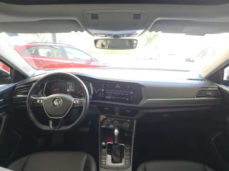 VOLKSWAGEN Jetta 1.4 4P 250 TSI TURBO CONFORTLINE AUTOMTICO, Foto 7