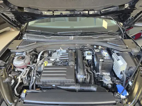 VOLKSWAGEN Jetta 1.4 4P 250 TSI TURBO CONFORTLINE AUTOMTICO, Foto 20