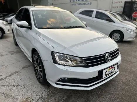 VOLKSWAGEN Jetta 2.0 4P TSI HIGHLINE 211 CV AUTOMTICO, Foto 2