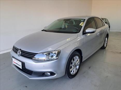 VOLKSWAGEN Jetta 2.0 4P FLEX CONFORTLINE TIPTRONIC AUTOMTICO, Foto 1