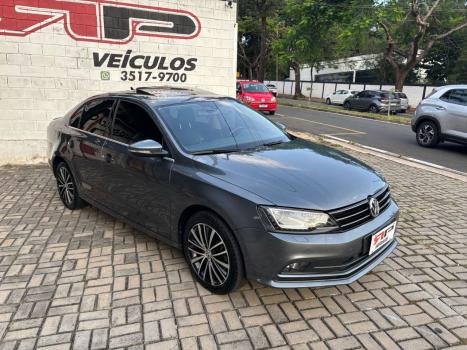 VOLKSWAGEN Jetta 2.0 4P TSI HIGHLINE 211 CV AUTOMTICO, Foto 2