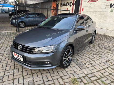 VOLKSWAGEN Jetta 2.0 4P TSI HIGHLINE 211 CV AUTOMTICO, Foto 5