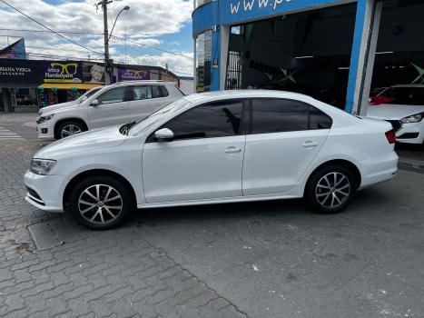 VOLKSWAGEN Jetta 2.0 4P TRENDLINE FLEX AUTOMTICO, Foto 3