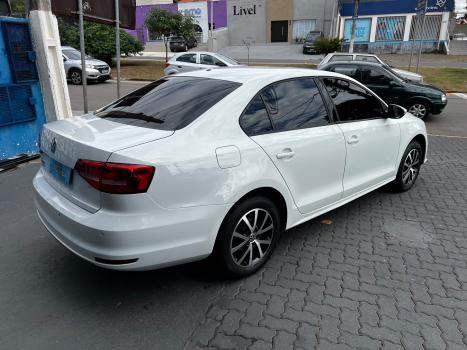 VOLKSWAGEN Jetta 2.0 4P TRENDLINE FLEX AUTOMTICO, Foto 6