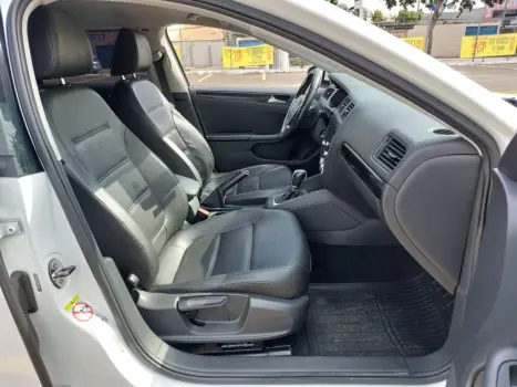 VOLKSWAGEN Jetta 2.0 4P CONFORTLINE TIPTRONIC AUTOMTICO, Foto 11