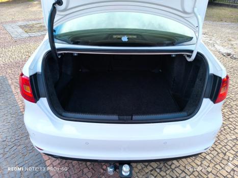 VOLKSWAGEN Jetta 2.0 4P FLEX CONFORTLINE TIPTRONIC AUTOMTICO, Foto 14