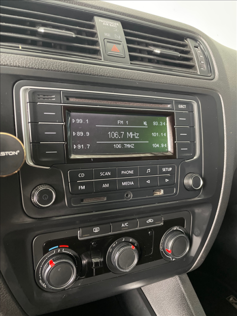 VOLKSWAGEN Jetta 2.0 4P TRENDLINE FLEX AUTOMTICO, Foto 11