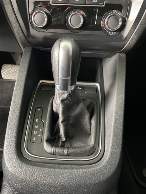 VOLKSWAGEN Jetta 2.0 4P TRENDLINE FLEX AUTOMTICO, Foto 12