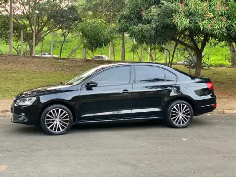 VOLKSWAGEN Jetta 2.0 4P CONFORTLINE TIPTRONIC AUTOMTICO, Foto 7