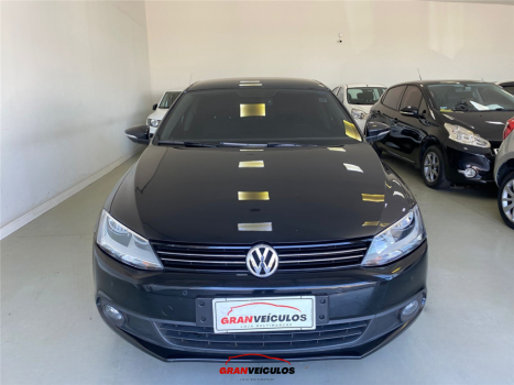 VOLKSWAGEN Jetta 2.0 4P FLEX CONFORTLINE TIPTRONIC AUTOMTICO, Foto 2