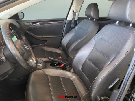 VOLKSWAGEN Jetta 2.0 4P FLEX CONFORTLINE TIPTRONIC AUTOMTICO, Foto 10