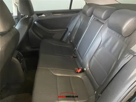 VOLKSWAGEN Jetta 2.0 4P FLEX CONFORTLINE TIPTRONIC AUTOMTICO, Foto 11