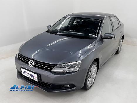 VOLKSWAGEN Jetta , Foto 1