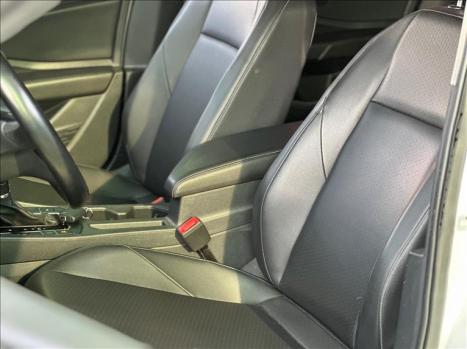 VOLKSWAGEN Jetta , Foto 5