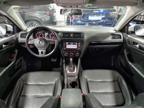 VOLKSWAGEN Jetta , Foto 4