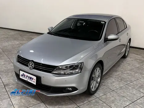 VOLKSWAGEN Jetta , Foto 1