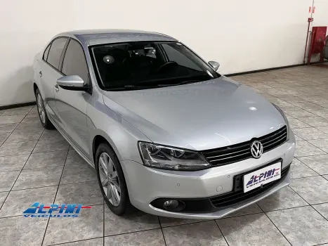 VOLKSWAGEN Jetta , Foto 2