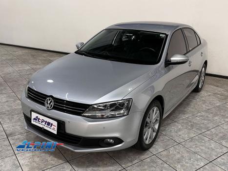VOLKSWAGEN Jetta , Foto 1