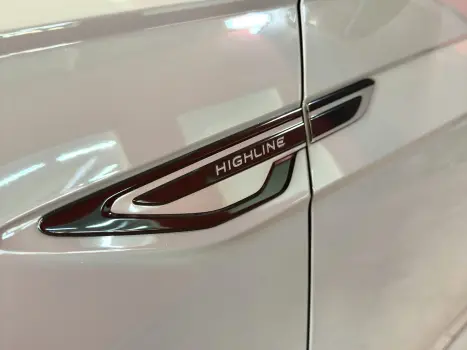 VOLKSWAGEN Nivus 1.0 4P FLEX 200 TSI HIGHLINE TURBO AUTOMTICO, Foto 23