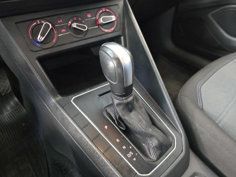 VOLKSWAGEN Nivus 1.0 4P FLEX 200 TSI COMFORTLINE TURBO AUTOMTICO, Foto 9