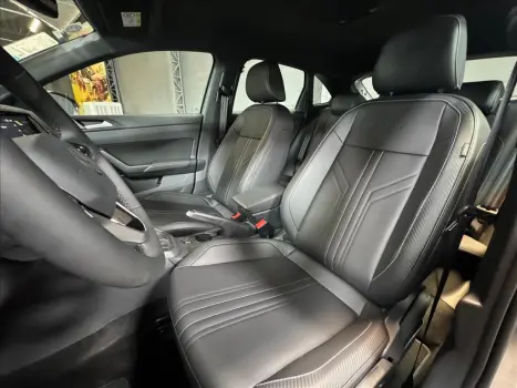 VOLKSWAGEN Nivus 1.0 4P FLEX 200 TSI HIGHLINE TURBO AUTOMTICO, Foto 13