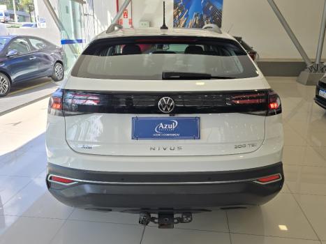 VOLKSWAGEN Nivus 1.0 4P FLEX 200 TSI COMFORTLINE TURBO AUTOMTICO, Foto 5