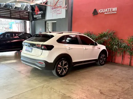 VOLKSWAGEN Nivus 1.0 4P FLEX 200 TSI HIGHLINE TURBO AUTOMTICO, Foto 2