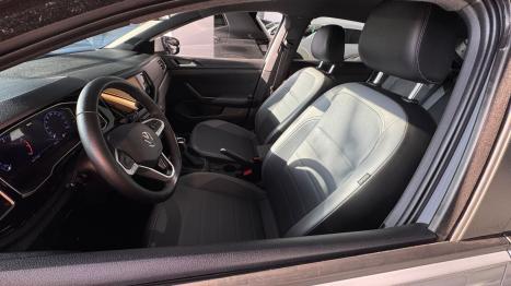 VOLKSWAGEN Nivus 1.0 4P FLEX 200 TSI HIGHLINE TURBO AUTOMTICO, Foto 2