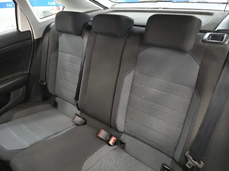 VOLKSWAGEN Nivus 1.0 4P FLEX 200 TSI COMFORTLINE TURBO AUTOMTICO, Foto 16