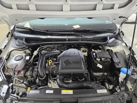 VOLKSWAGEN Nivus 1.0 4P FLEX 200 TSI COMFORTLINE TURBO AUTOMTICO, Foto 19