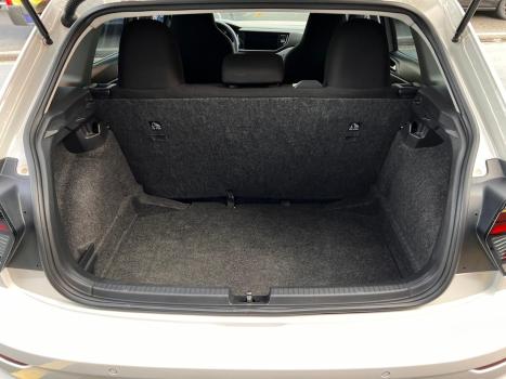 VOLKSWAGEN Polo Hatch 1.0 12V 4P 200 TSI  COMFORTLINE AUTOMTICO, Foto 8