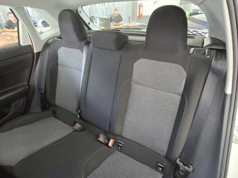 VOLKSWAGEN Polo Hatch 1.0 4P 170 TSI, Foto 17
