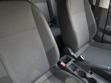 VOLKSWAGEN Polo Hatch 1.0 12V 4P MPI FLEX, Foto 11