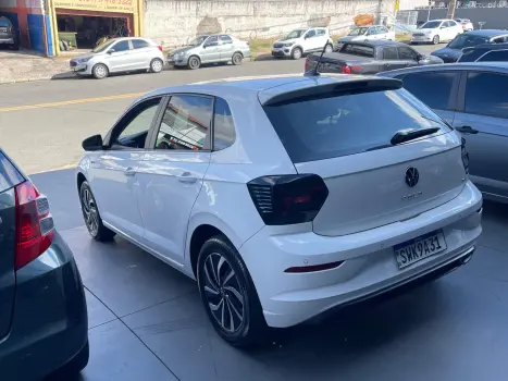 VOLKSWAGEN Polo Hatch 1.0 12V 4P 200 TSI HIGHLINE AUTOMTICO, Foto 4