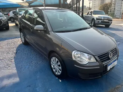 VOLKSWAGEN Polo Sedan 1.6 4P, Foto 2