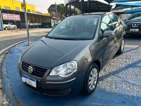 VOLKSWAGEN Polo Sedan 1.6 4P, Foto 3