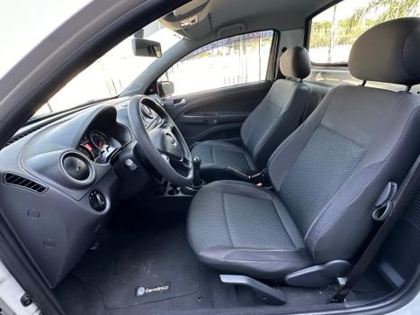 VOLKSWAGEN Saveiro 1.6 16V FLEX MSI ROBUST CABINE SIMPLES, Foto 8