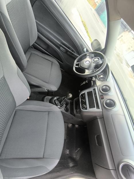 VOLKSWAGEN Saveiro 1.6 G7 CABINE SIMPLES ROBUST FLEX, Foto 10