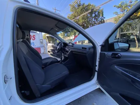 VOLKSWAGEN Saveiro 1.6 16V FLEX MSI ROBUST CABINE SIMPLES, Foto 6