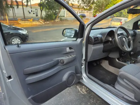 VOLKSWAGEN Space Fox 1.6 4P FLEX SPORTLINE, Foto 8