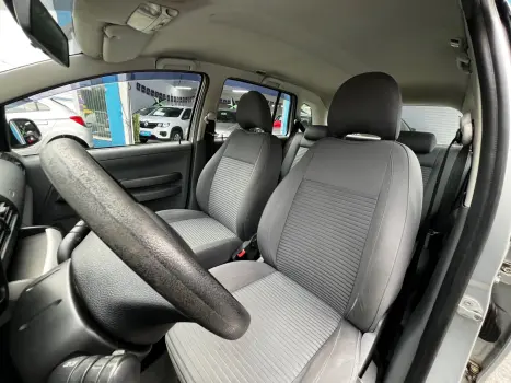 VOLKSWAGEN Space Fox 1.6 4P FLEX SPORTLINE, Foto 10
